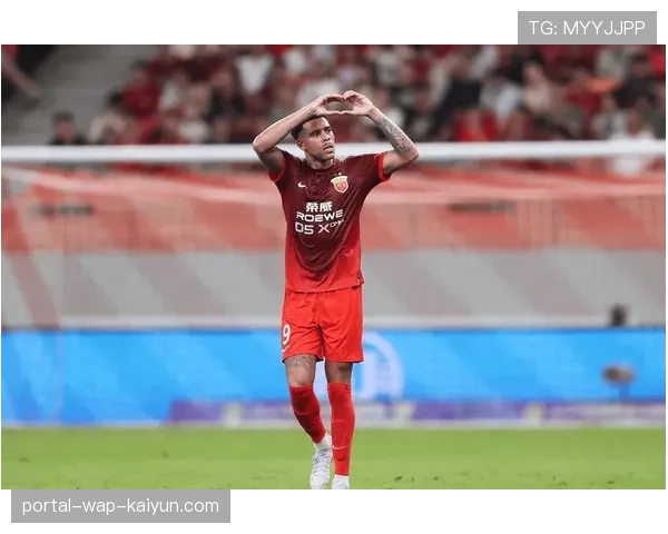 海港中场核心梅伦多注册受限 外援政策导致夏窗调整被动 海港中场核心梅伦多注册受限 外援政策导致夏窗调整被动